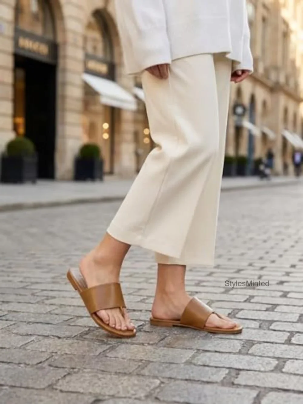 Women's Faux Leather Flip Flop Flat Sandals Comfortable Summer Beach Slide Mules
